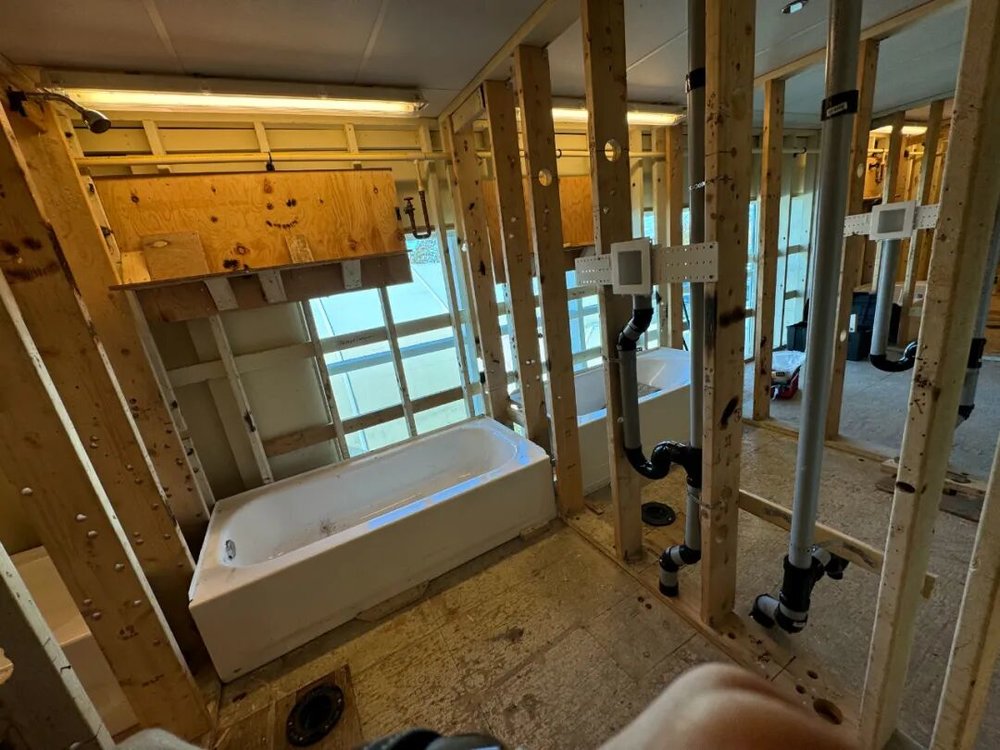 香港現金網：我在加拿大，做传说中最难被AI替代的“水管工”（上）